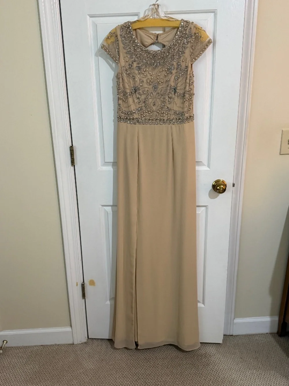 Adrianna Papell formal beaded dress size 4 - Picture 1 of 4